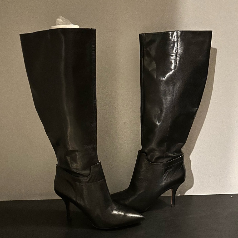 New Never Worn  Black Knee-High Leather Boots